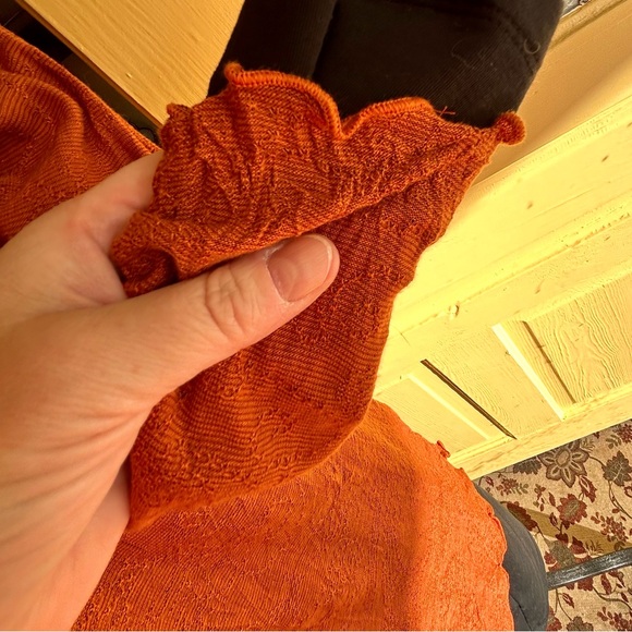 Sno Skins Slouchy Turtleneck, NWT - Picture 11 of 11